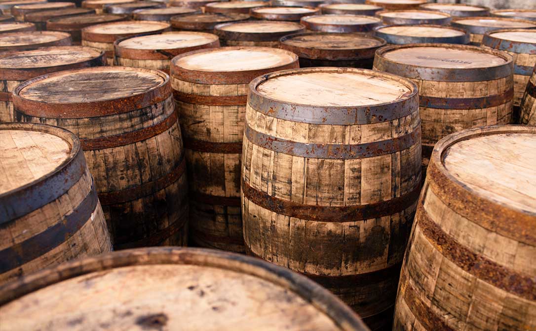 irish whiskey barrels
